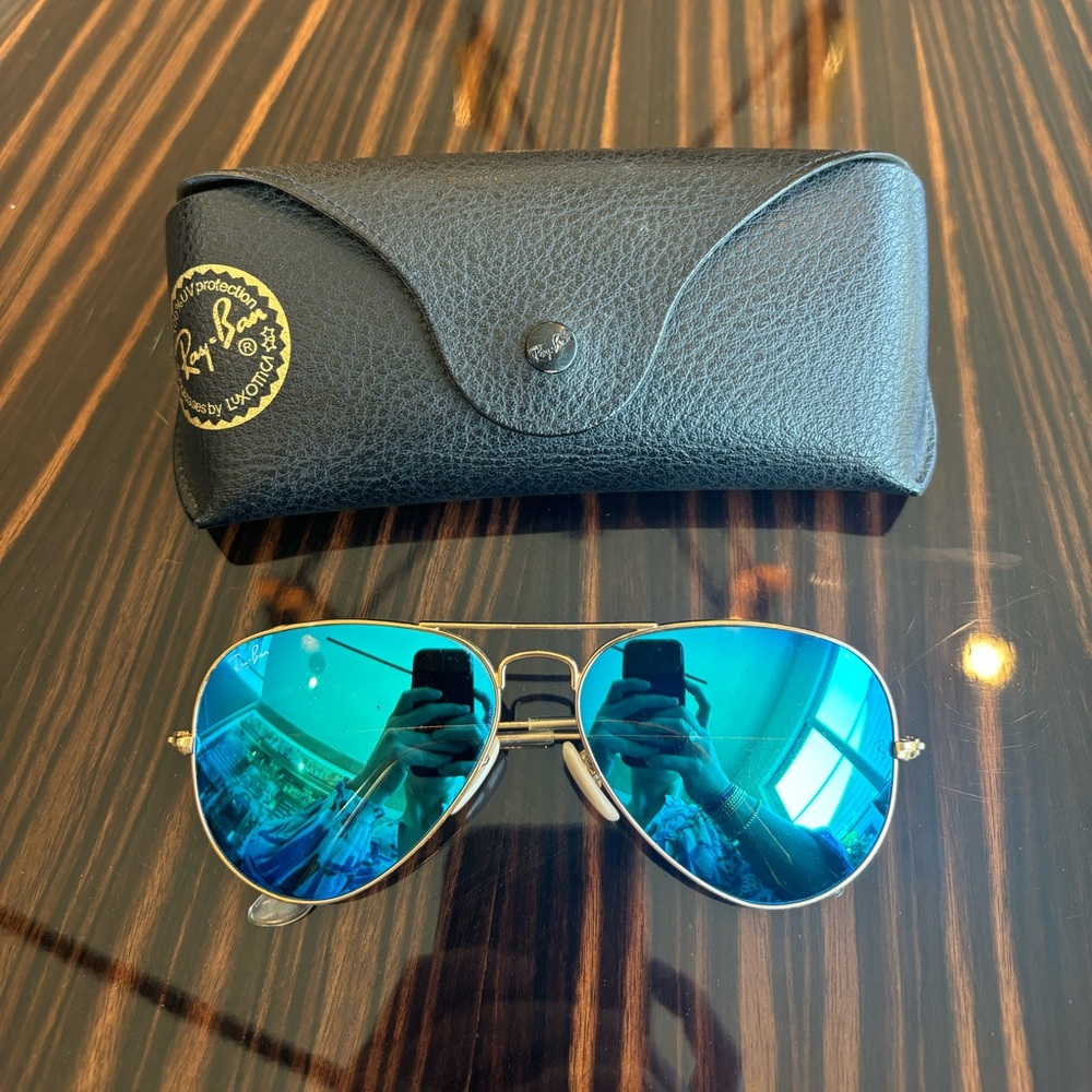 Women's Ray-Ban Aviators RB3025 Blue Lens Gold Frame